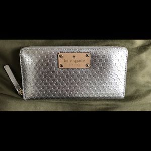 Kate Spade Large Silver Wallet NWT